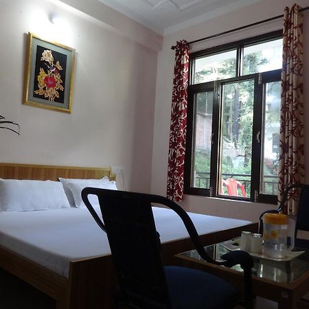 Hotel Kumar Residency Dharamshala Ngoại thất bức ảnh