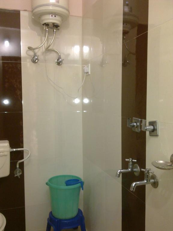 Hotel Kumar Residency Dharamshala Ngoại thất bức ảnh