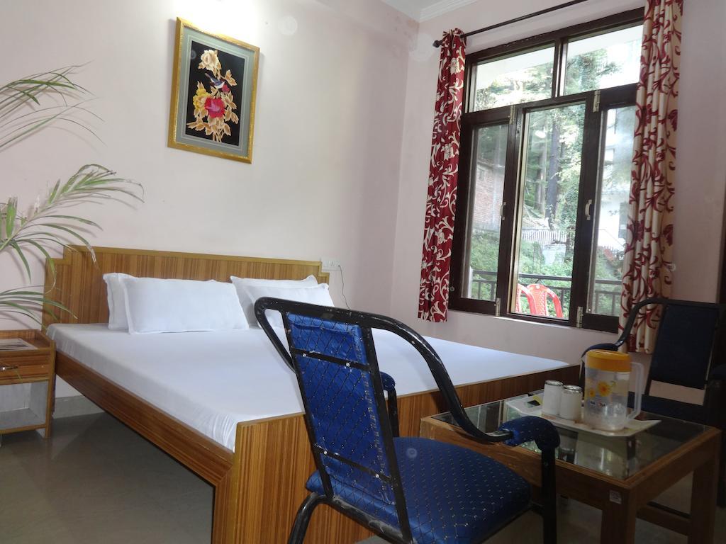 Hotel Kumar Residency Dharamshala Ngoại thất bức ảnh